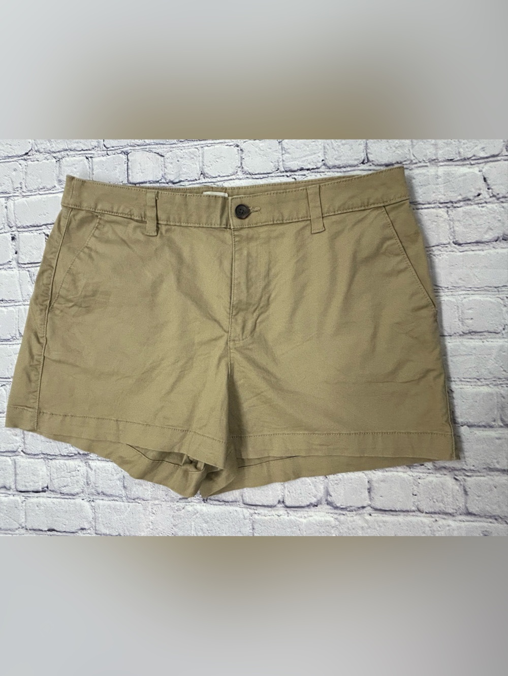 A NEW DAY womens size 12 tan shorts